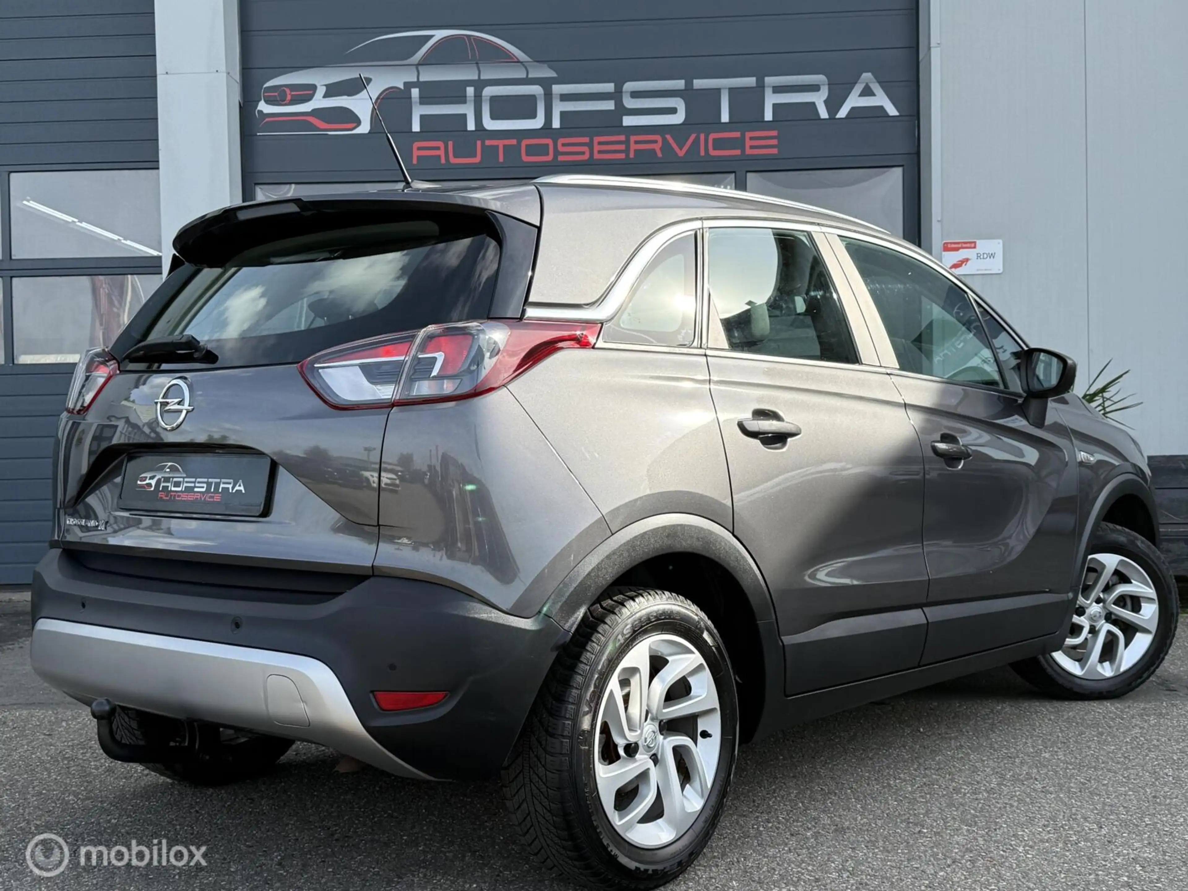 Opel Crossland X 1.2 Turbo Innovation CarPlay Trekhk DAB pdc — photo 2
