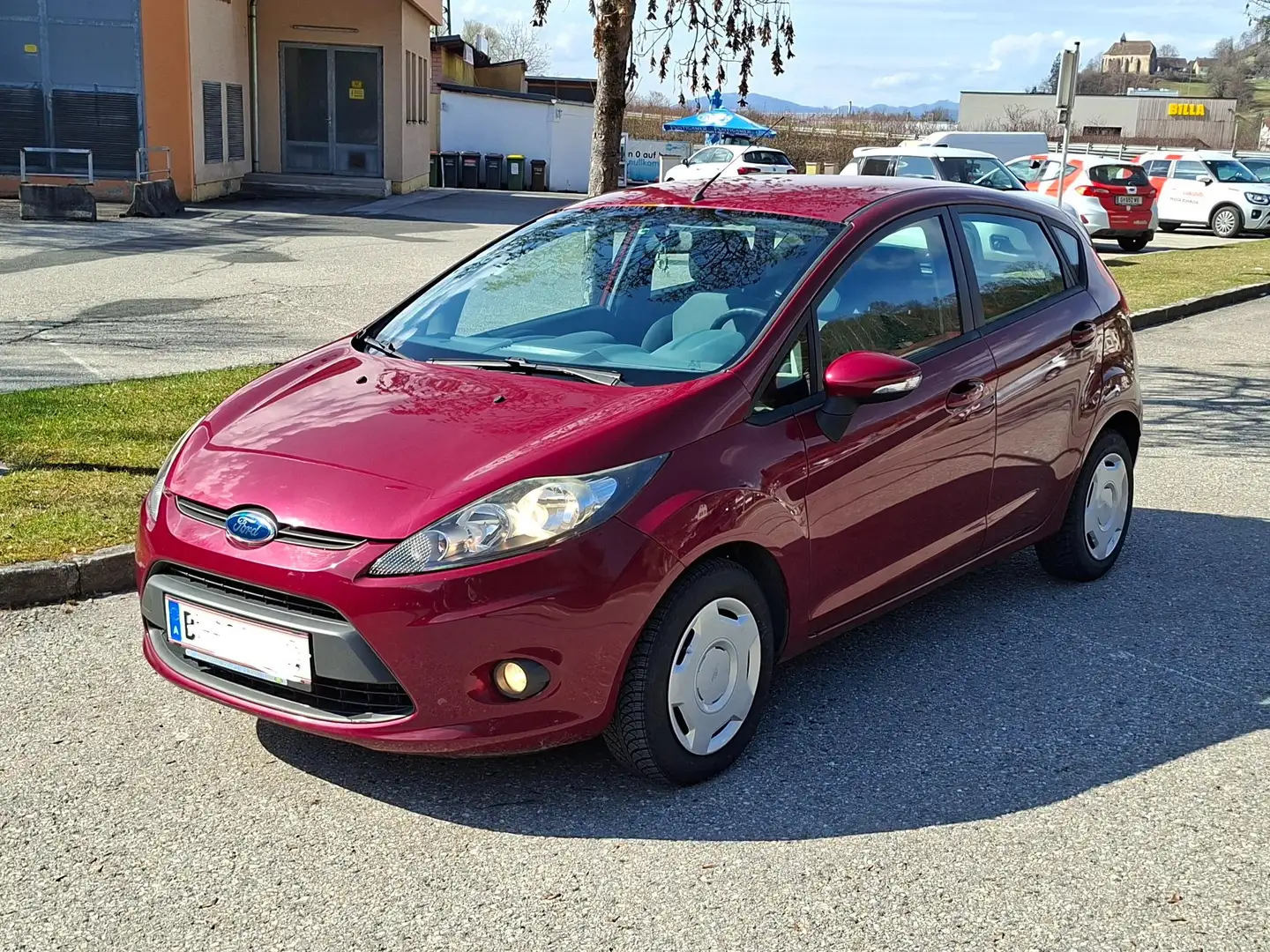 Ford Fiesta Fiesta Trend 1,25 Trend Rot - 1