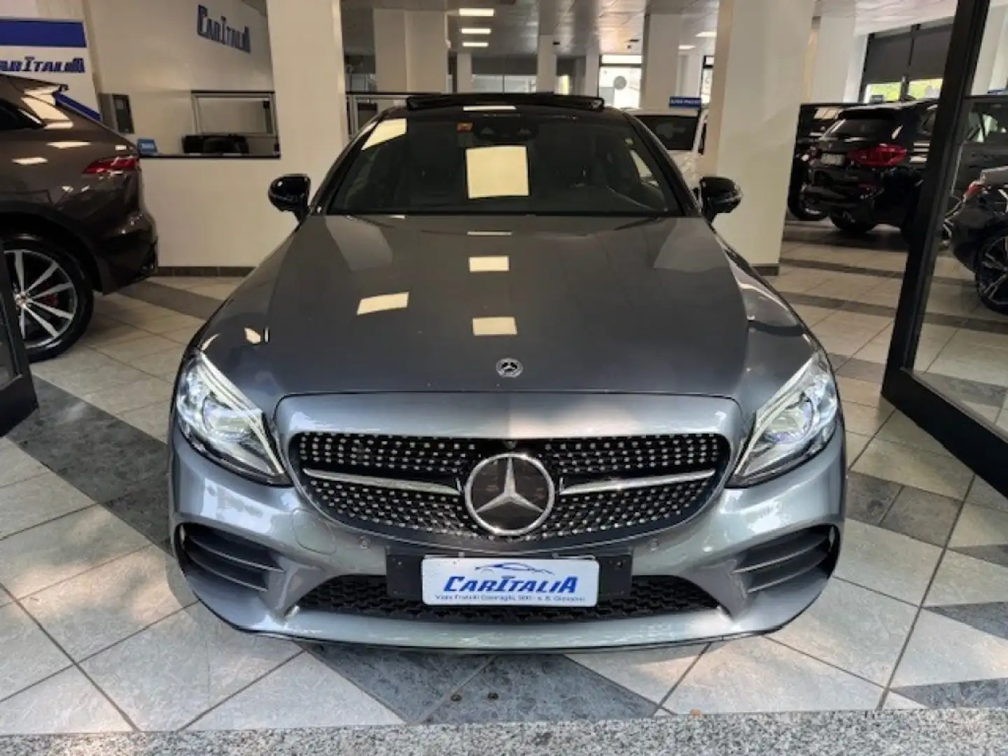 Mercedes-Benz C 220 d Auto 4Matic Coupé Premium AMG TETTO PANORAMICO Grigio - 2