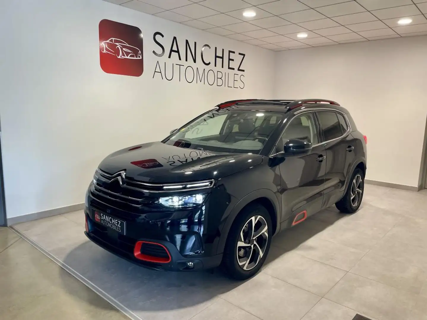 Citroen C5 Aircross 1.5 BLUEHDI 130 EAT8 SHINE PACK Negro - 1