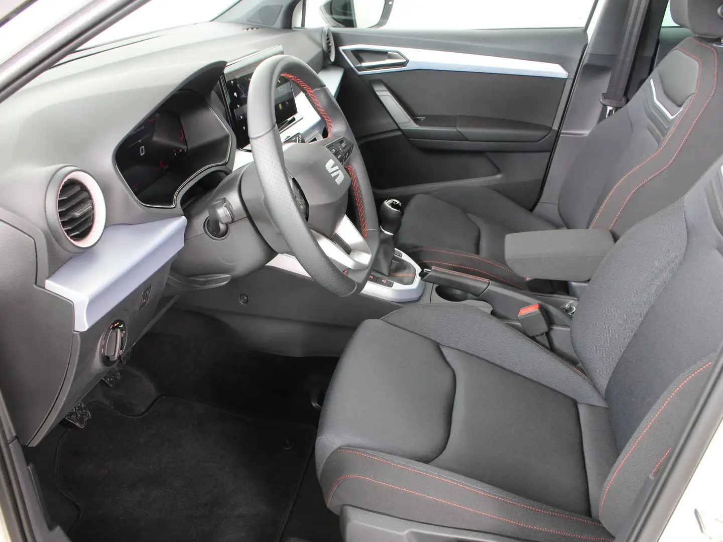 SEAT Arona FR 1.0 TSI Weiß - 2