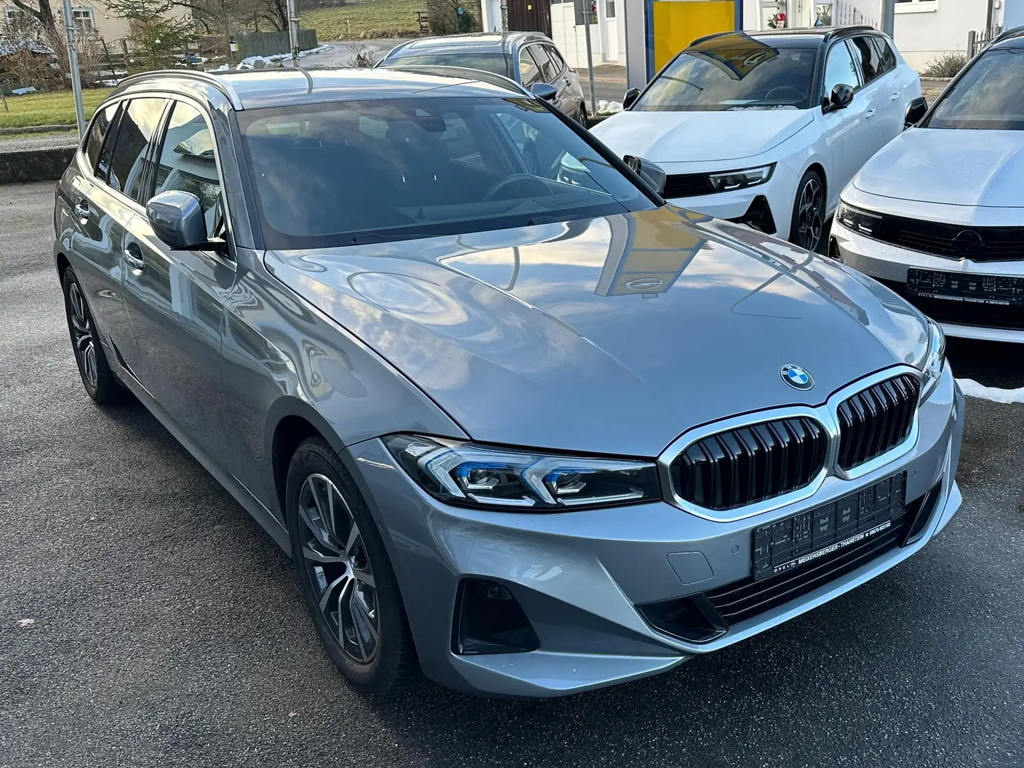 BMW 320 320 i Steptronic  Innovations-Paket Comfort-Paket Grau - 1