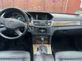 Mercedes-Benz 220 Schwarz - thumbnail 5