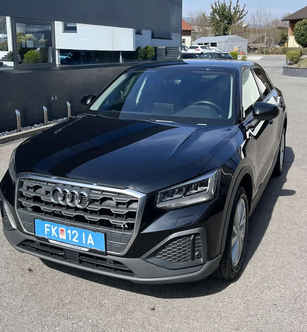Audi Q2 Q2 35 TFSI intense S-tronic intense Schwarz - 1