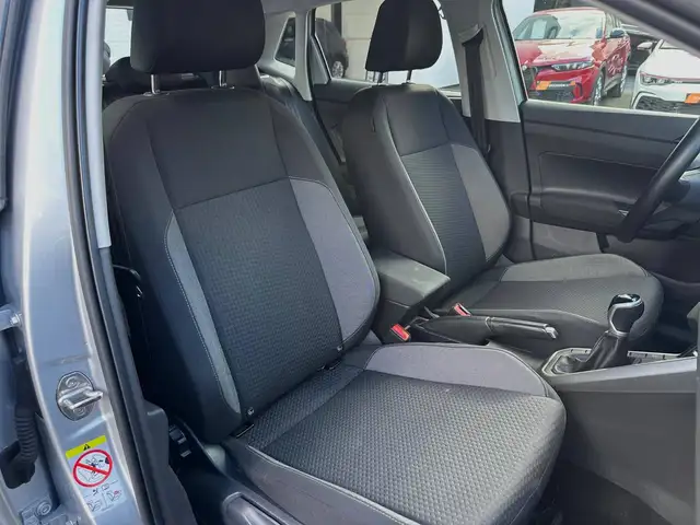 Volkswagen Polo view 14
