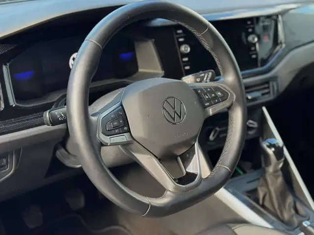 Volkswagen Polo view 13