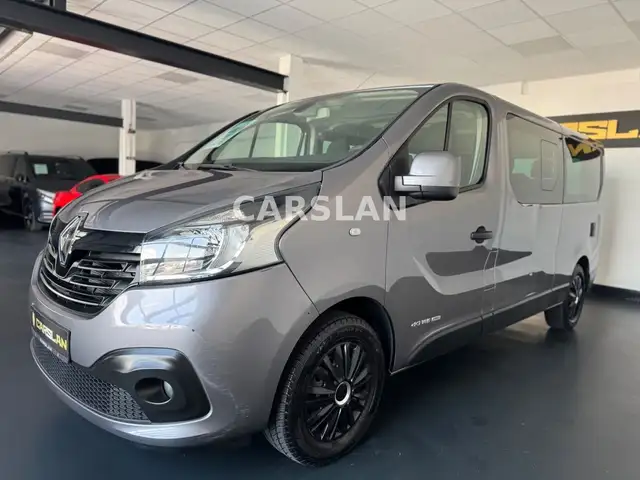 Renault Trafic view 7