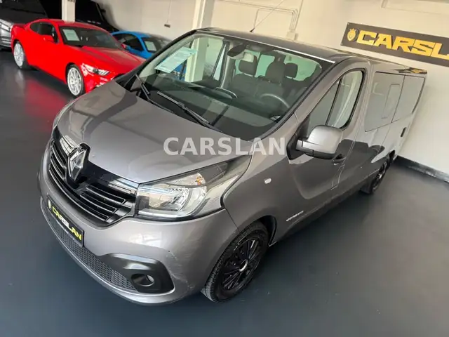 Renault Trafic view 14