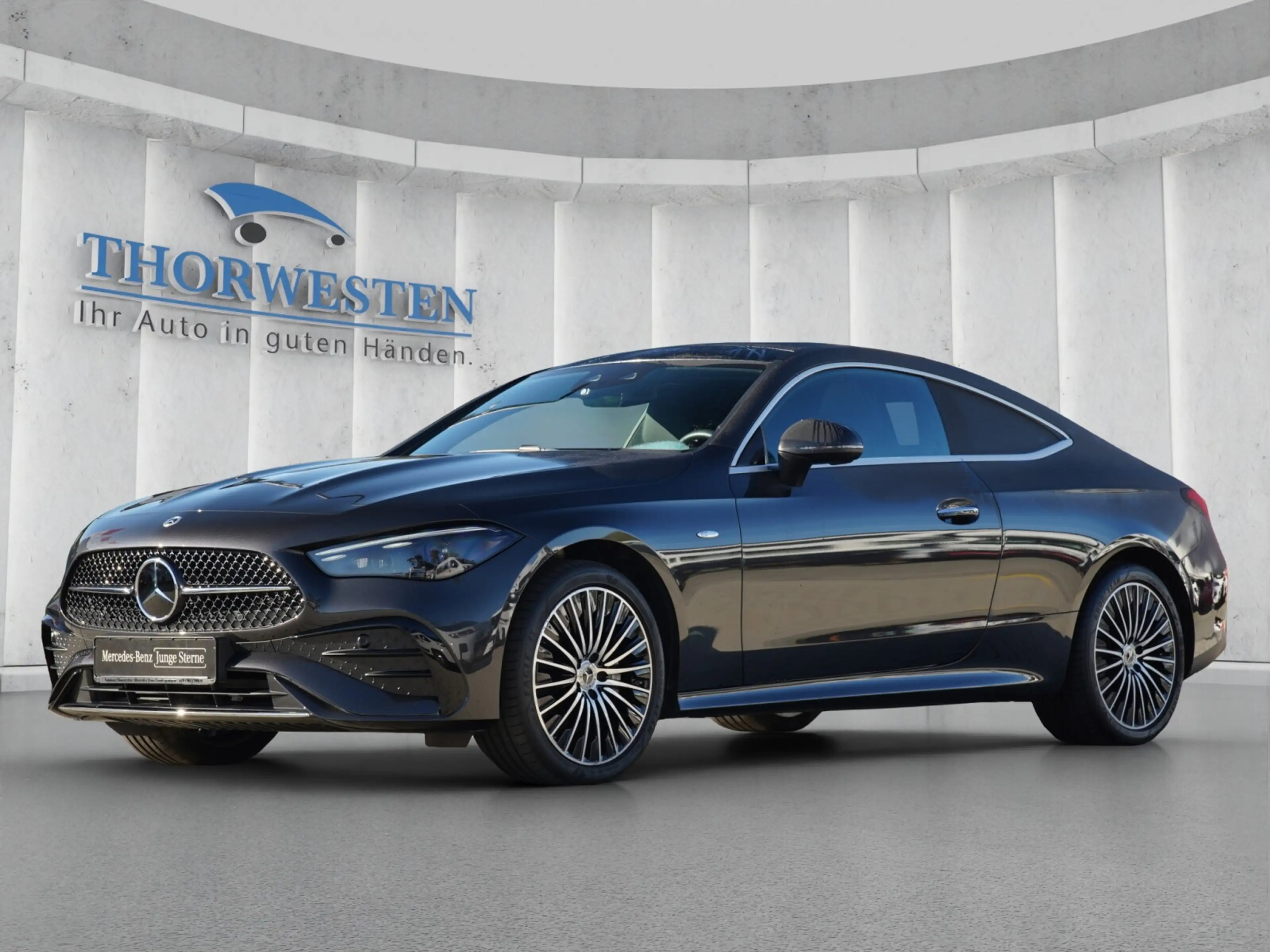 Mercedes-Benz CLE 300 CLE 300 e Coupe AMG Line Panorama DIGITAL LIGHT — photo 3