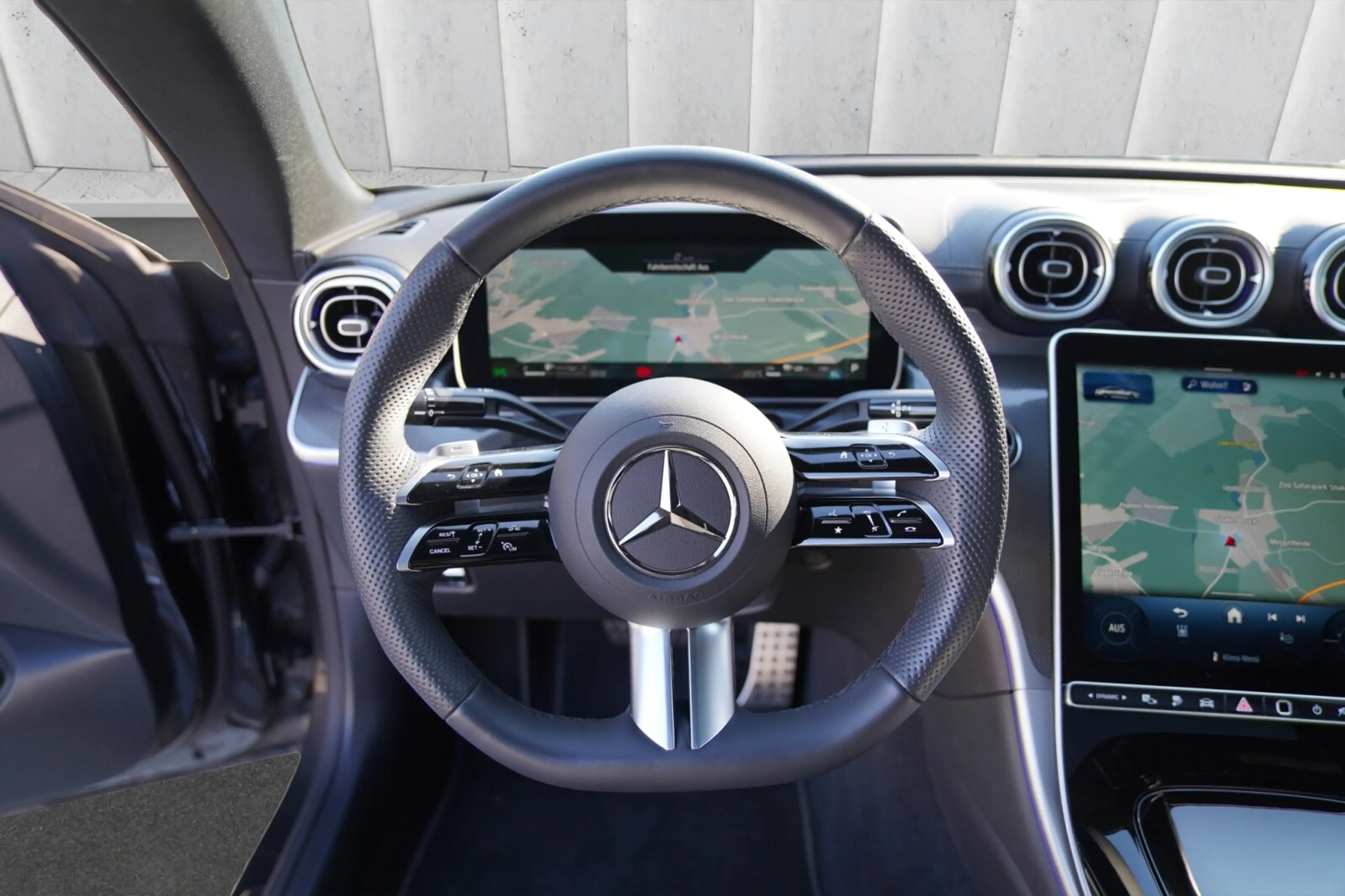 Mercedes-Benz CLE 300 CLE 300 e Coupe AMG Line Panorama DIGITAL LIGHT — photo 14