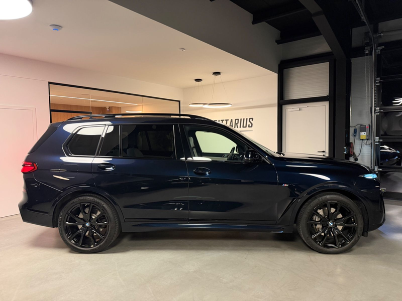 BMW X7 xDrive/M Sport/Exklusiv/Kristall/Sky/6sitz/22 — photo 7