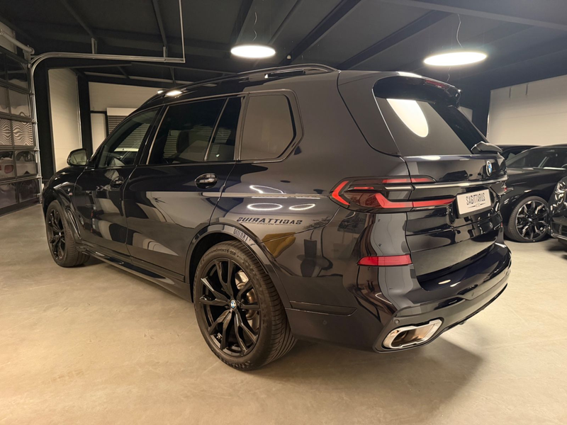 BMW X7 xDrive/M Sport/Exklusiv/Kristall/Sky/6sitz/22 — photo 4