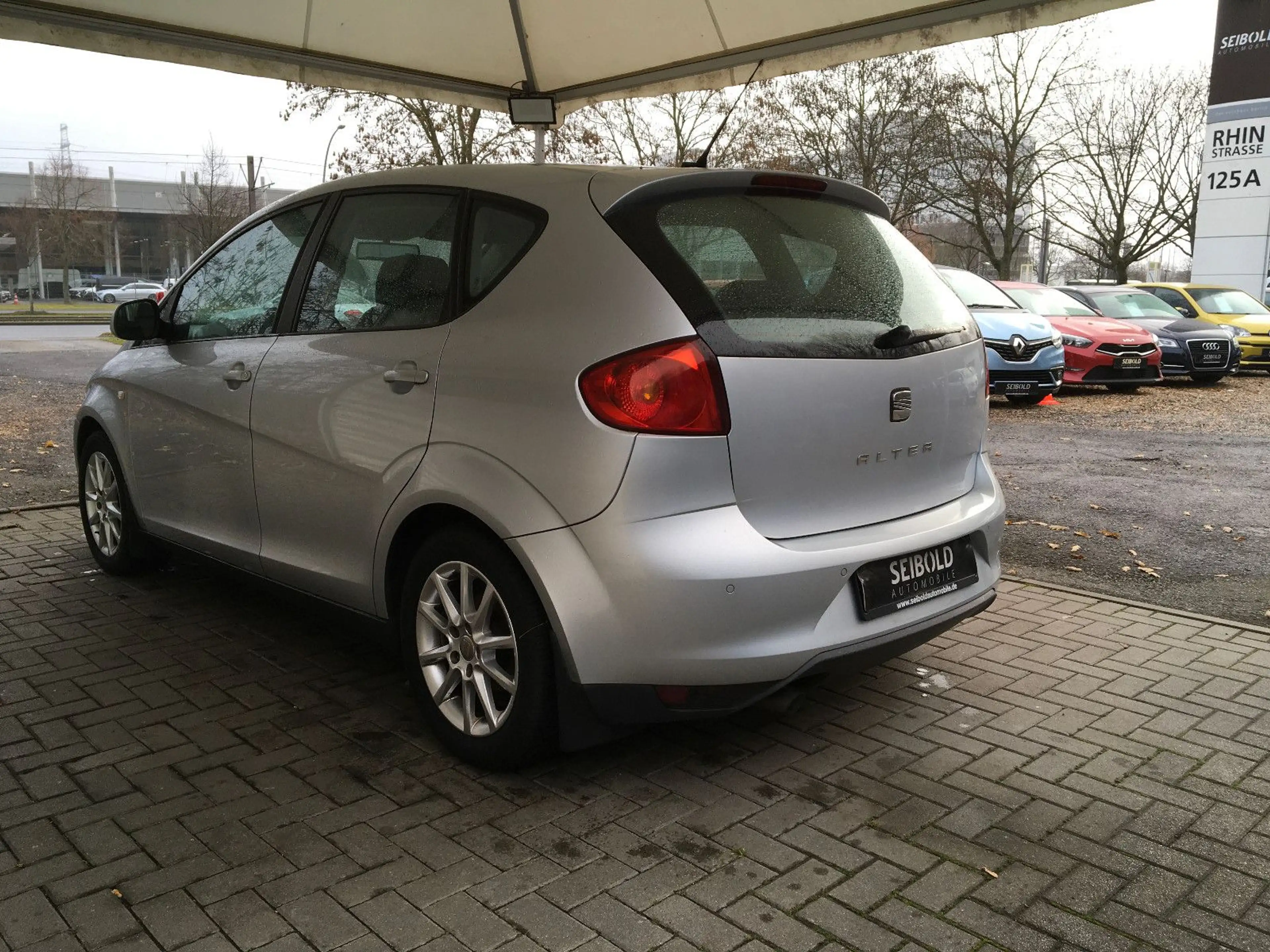 SEAT Altea 1.6 TDI Stylance / Style/Autom/Navi/Blueto — photo 6
