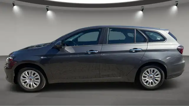 Fiat Tipo view 8