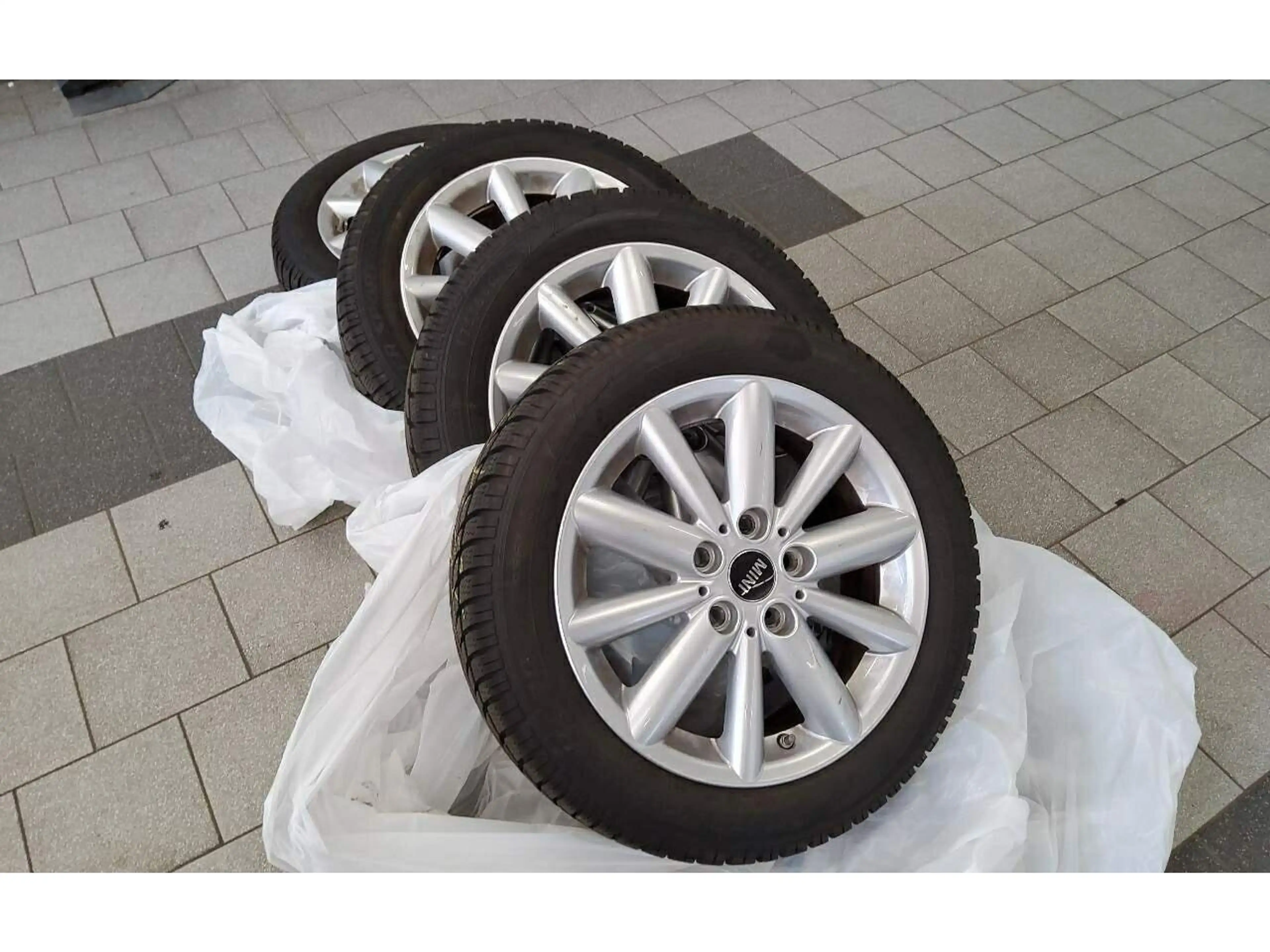 MINI Cooper SE Classic Trim Pano S-Dach SpoSi BLIS — photo 13