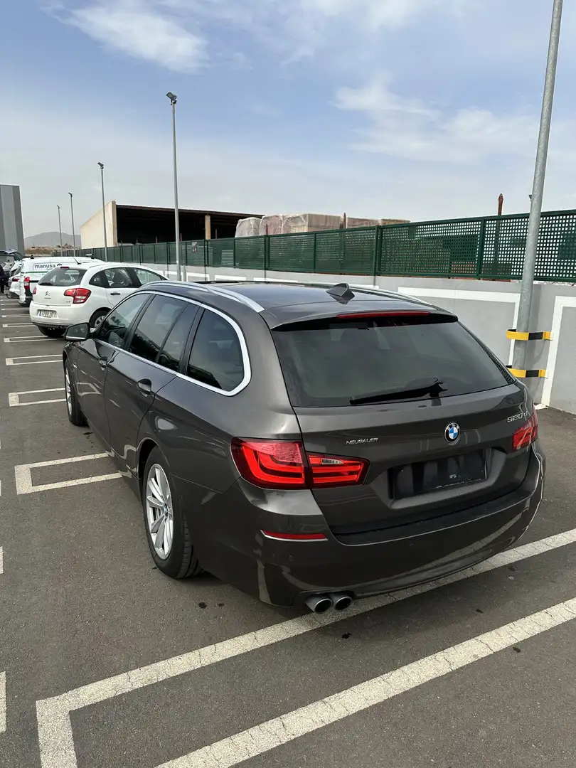BMW 520 520d Touring Aut. - 2
