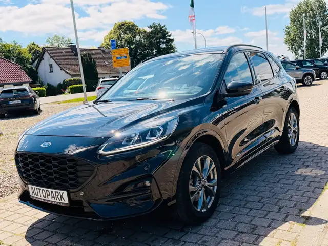 Ford Kuga view 3