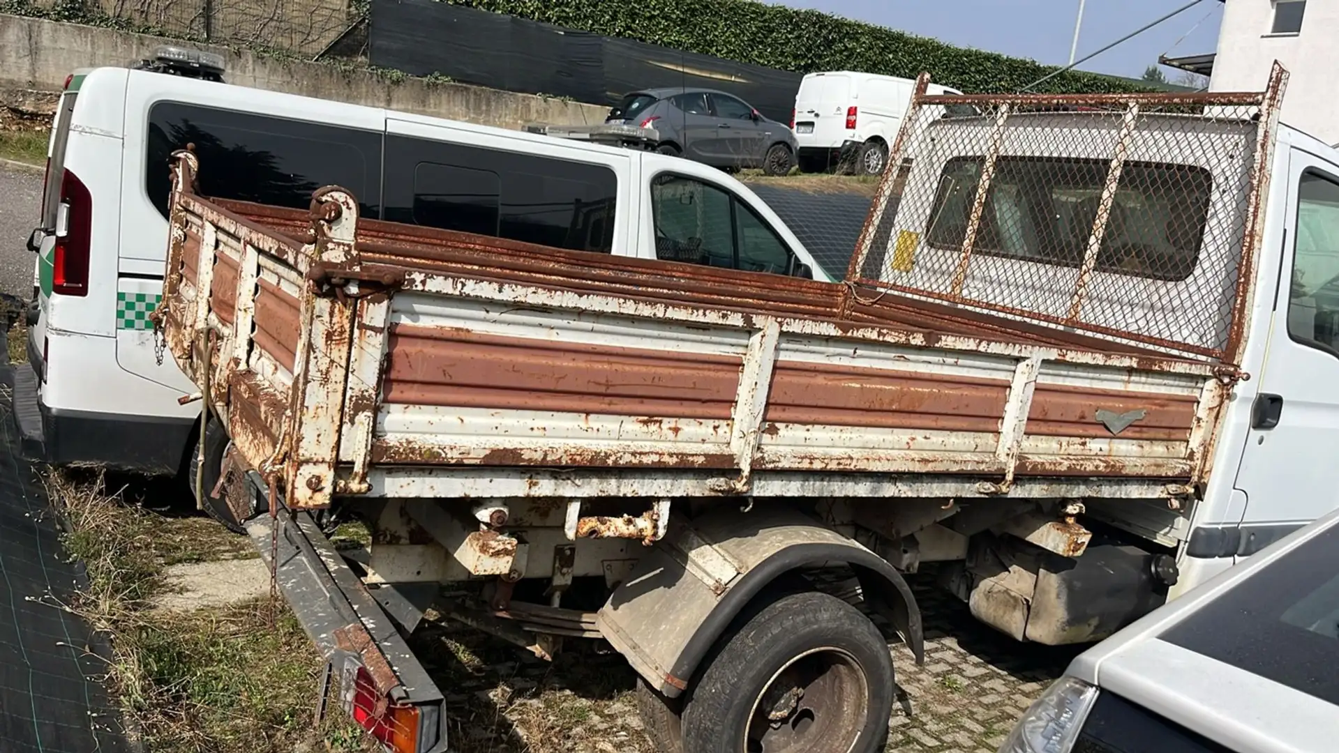 Renault Mascott Cassonato ribaltabile trilaterale 2.8 106cv Gris - 2