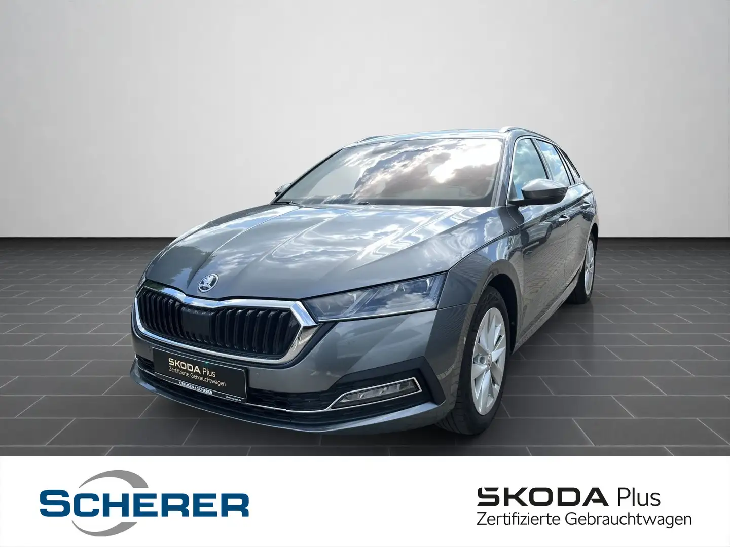 Skoda Octavia Combi 1.5 TSI DSG Style NAVI RFK SHZ DAB Grijs - 1