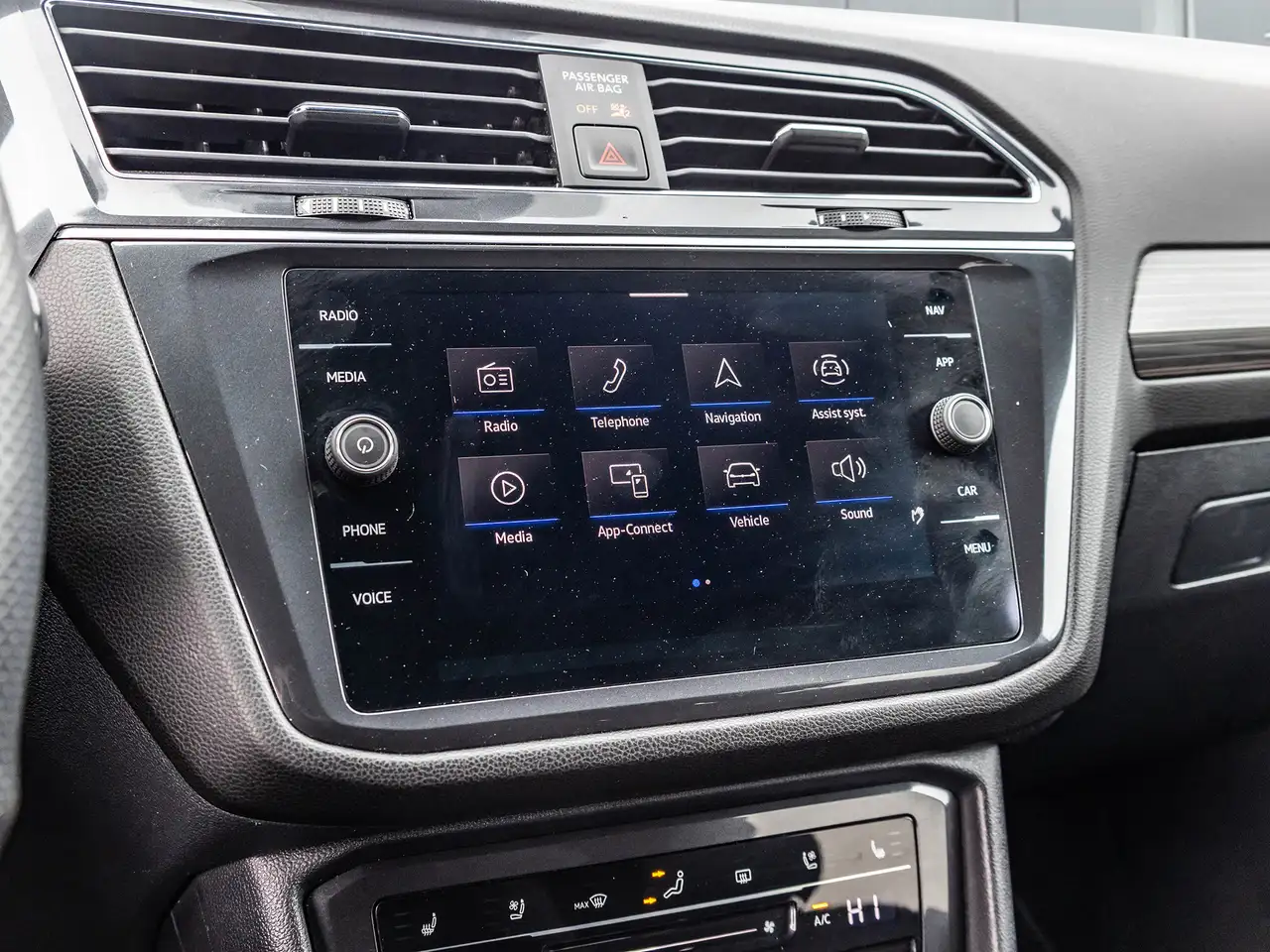 Volkswagen Tiguan снимка Volkswagen Tiguan