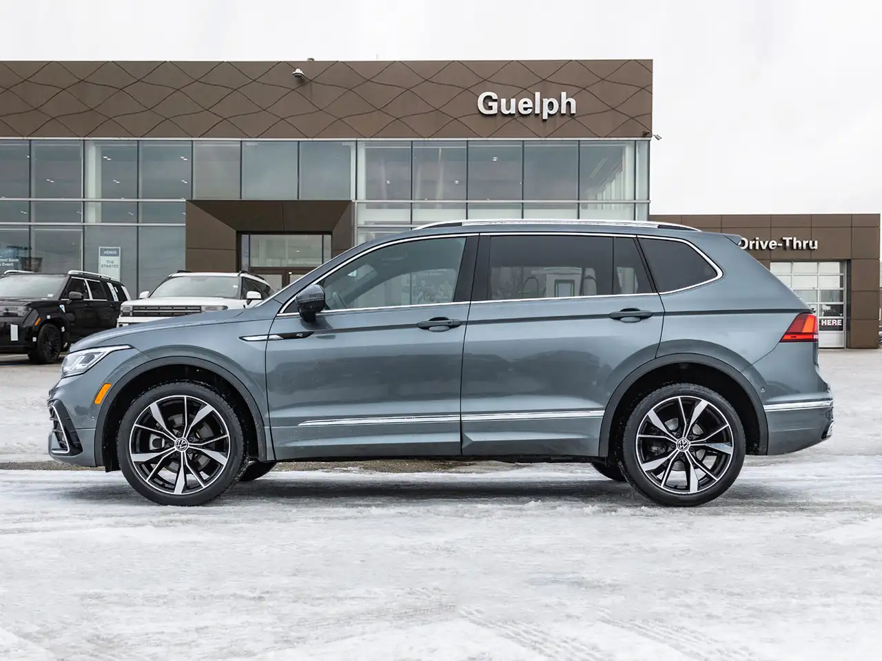 Volkswagen Tiguan снимка Volkswagen Tiguan