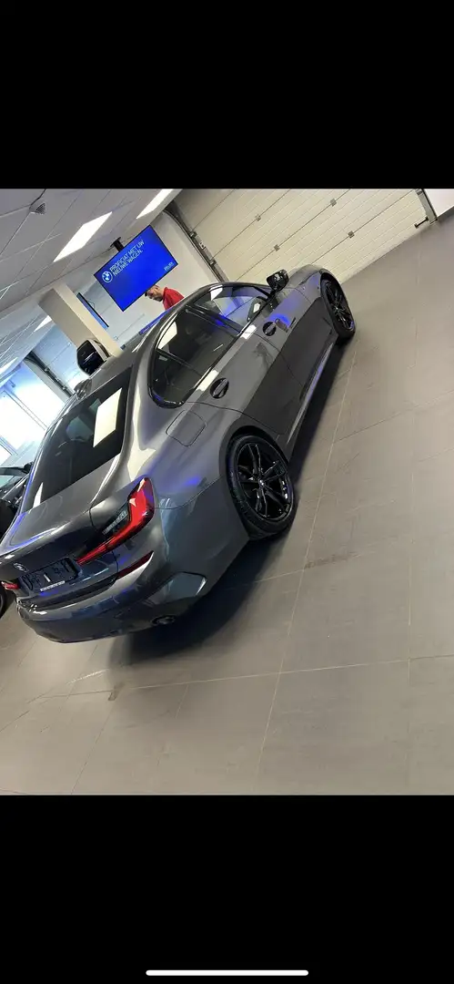 BMW 318 Pack M sport - 1