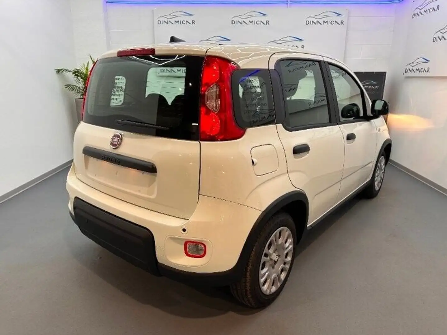 Fiat Panda Panda 1.0 FireFly S&S Hybrid Garmin Bianco - 1