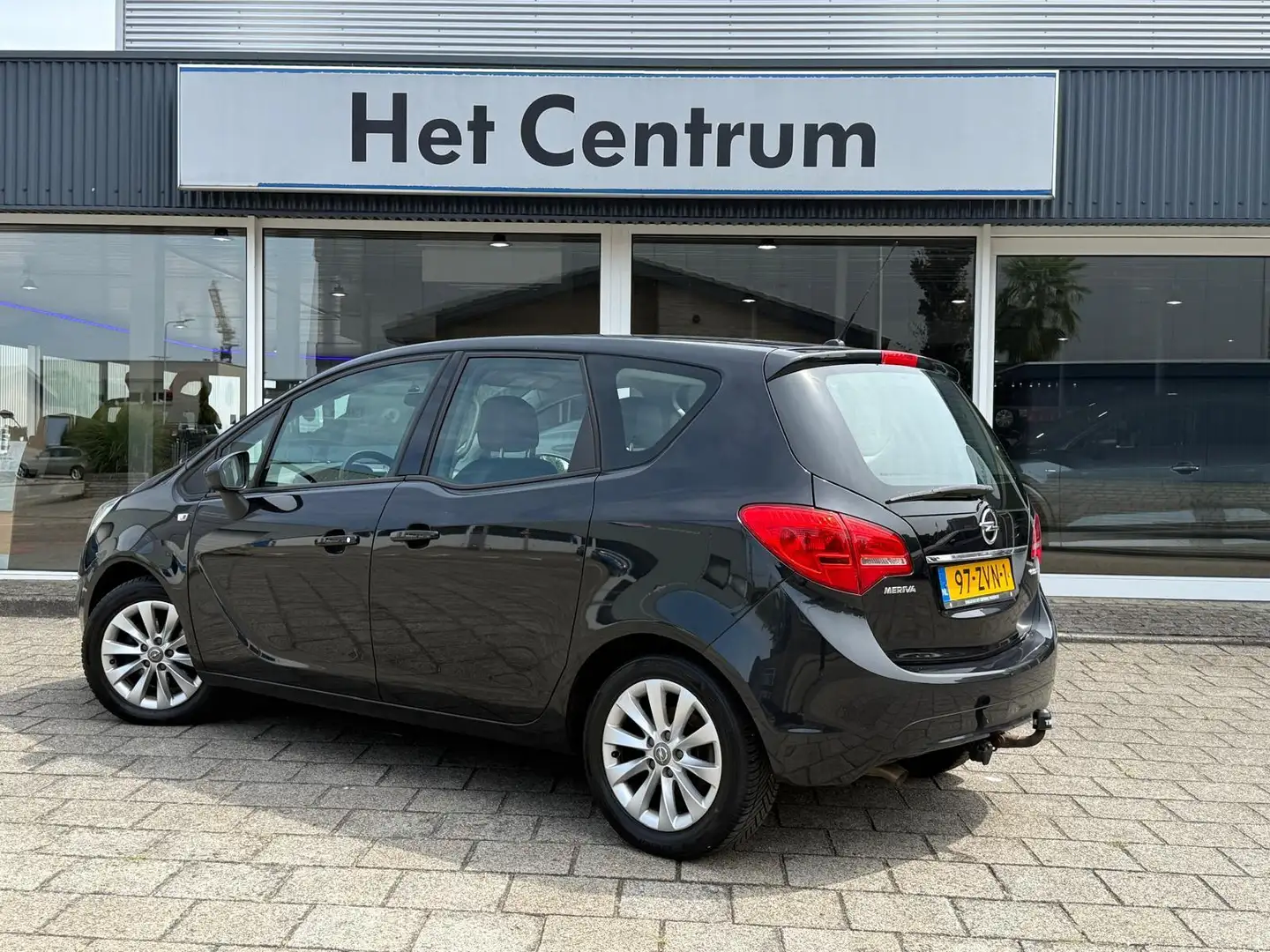 Opel Meriva 1.4 Turbo Anniversary Edition - Trekhaak - Airco Zwart - 2
