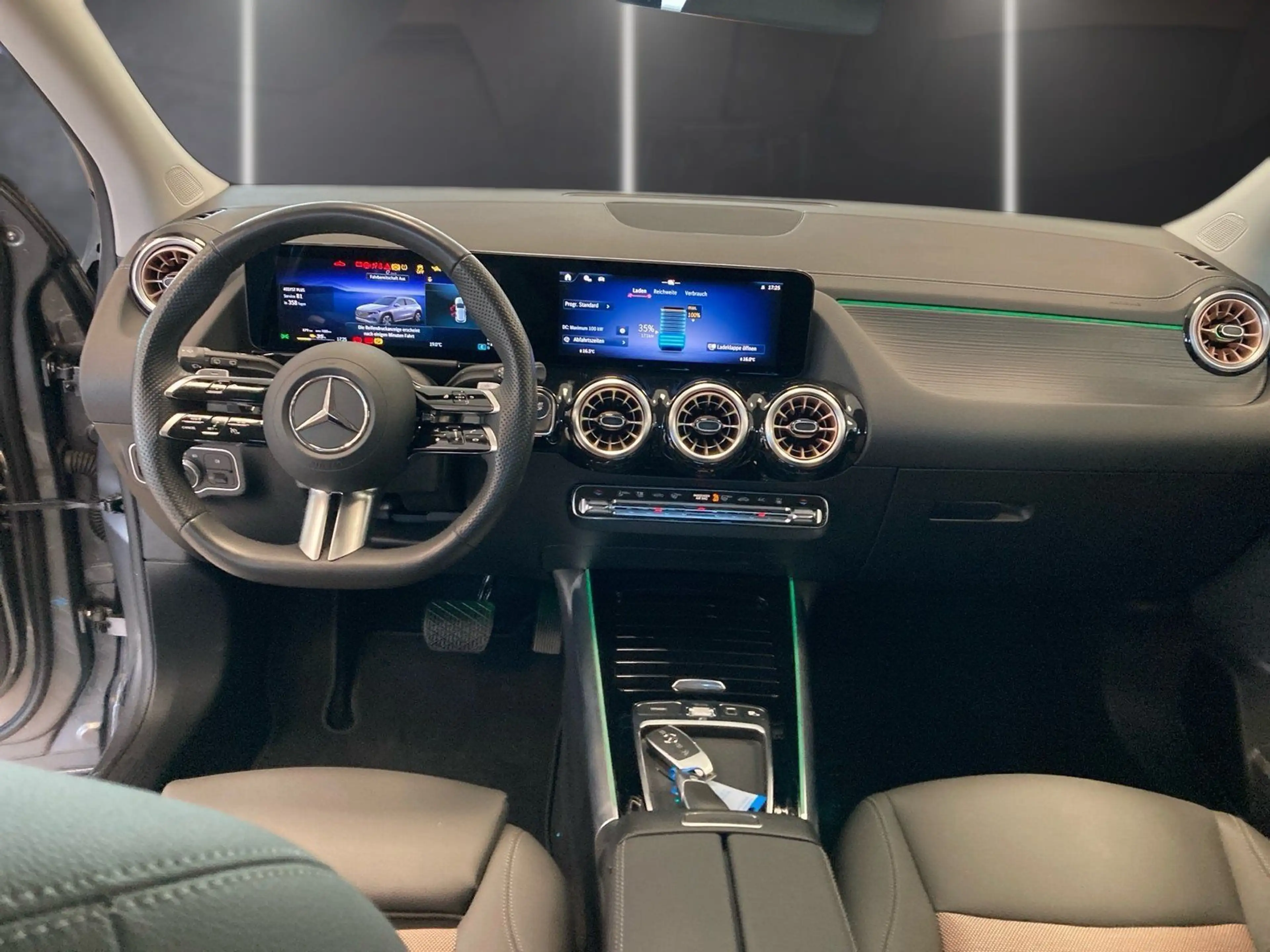 Mercedes-Benz EQA 250+ Electric Art*Distronic*LED*Kam*Totwink* — photo 10
