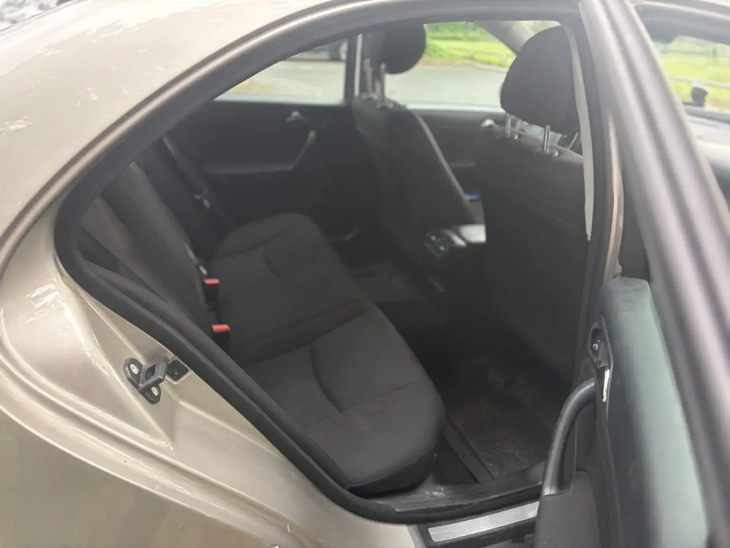 Mercedes-Benz C 200 Kompressor Classic Bronze - 2