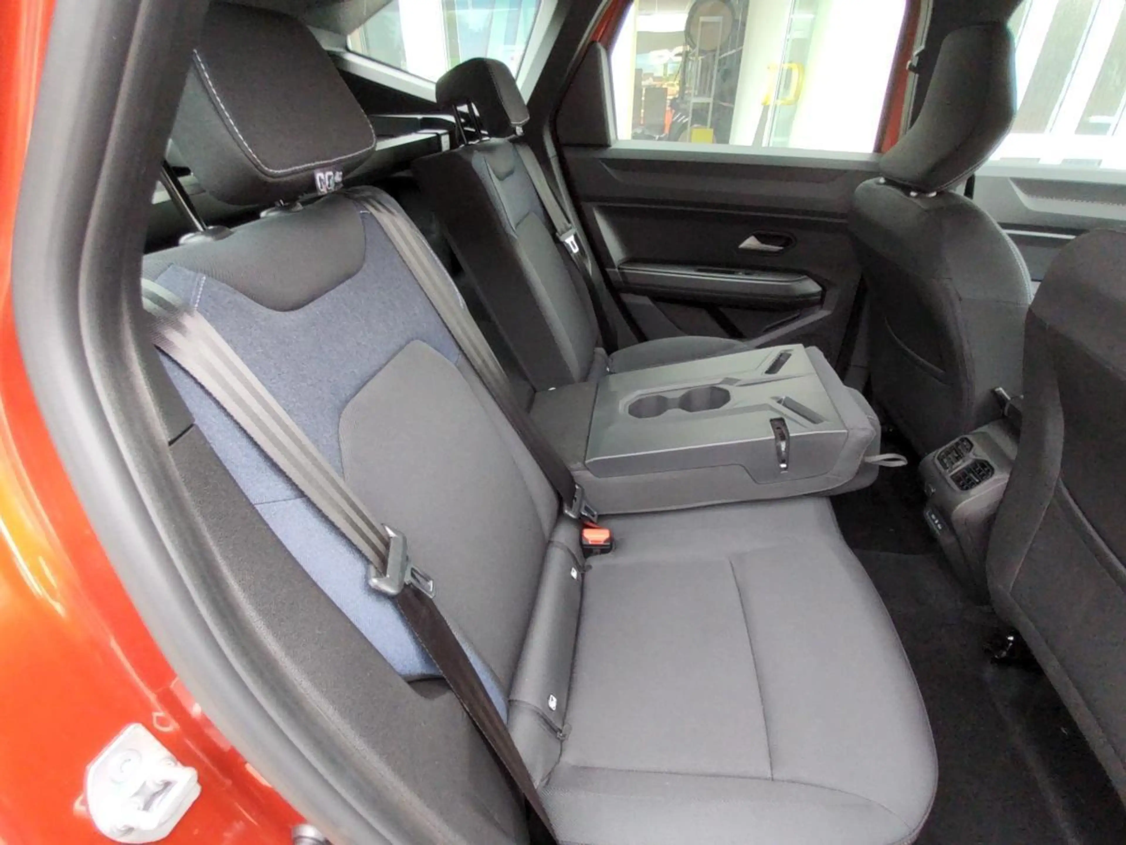 Dacia Bigster Expression hybrid-G 150 4x4 — photo 14