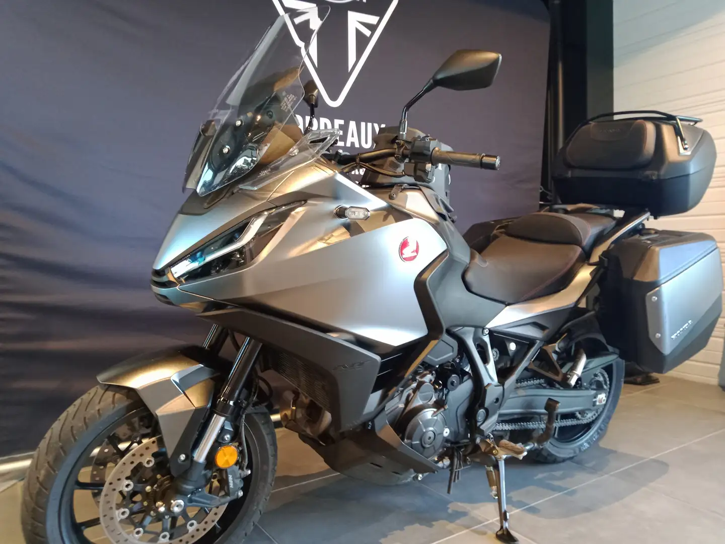 Honda NT 1100 Negro - 2