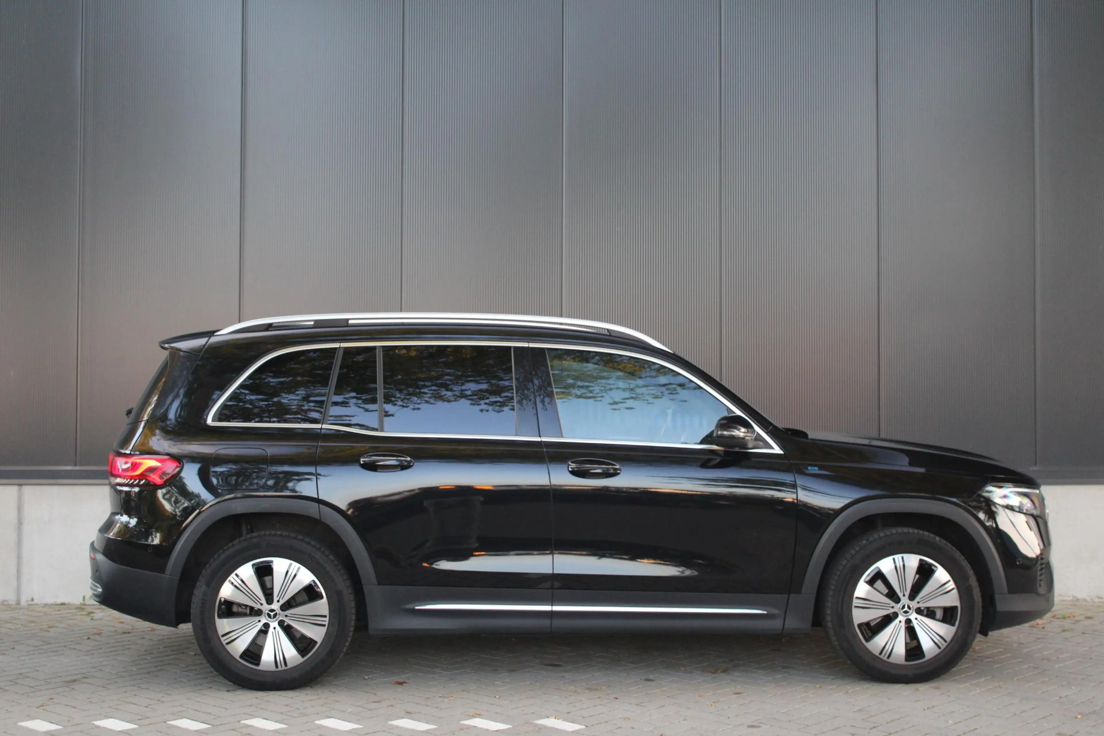 Mercedes-Benz EQB 250 Business Line 7 Persoons | Ambiente | CarPlay | Ge — photo 16
