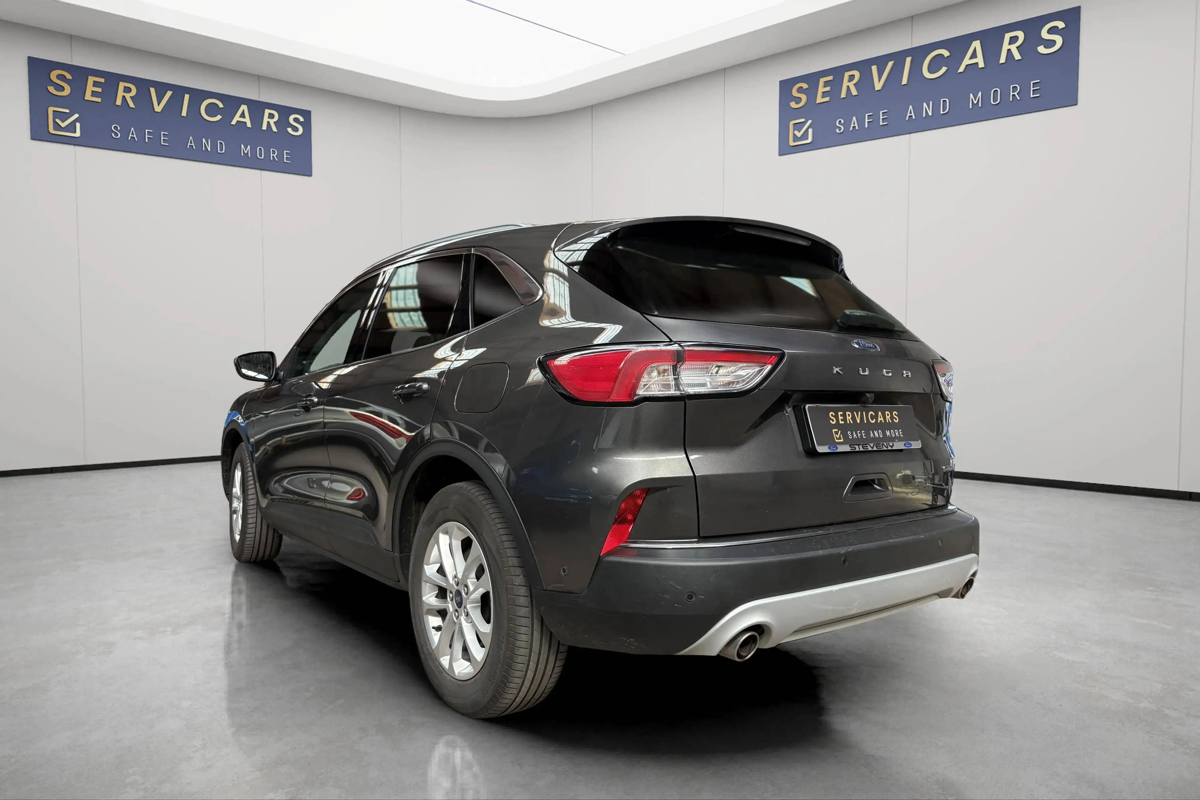 Ford Kuga Kuga PHEV 2.5 EcoBoost FWD Titanium / AUTO / PAR ASSIST / GARANTIE 12 MOIS — photo 7