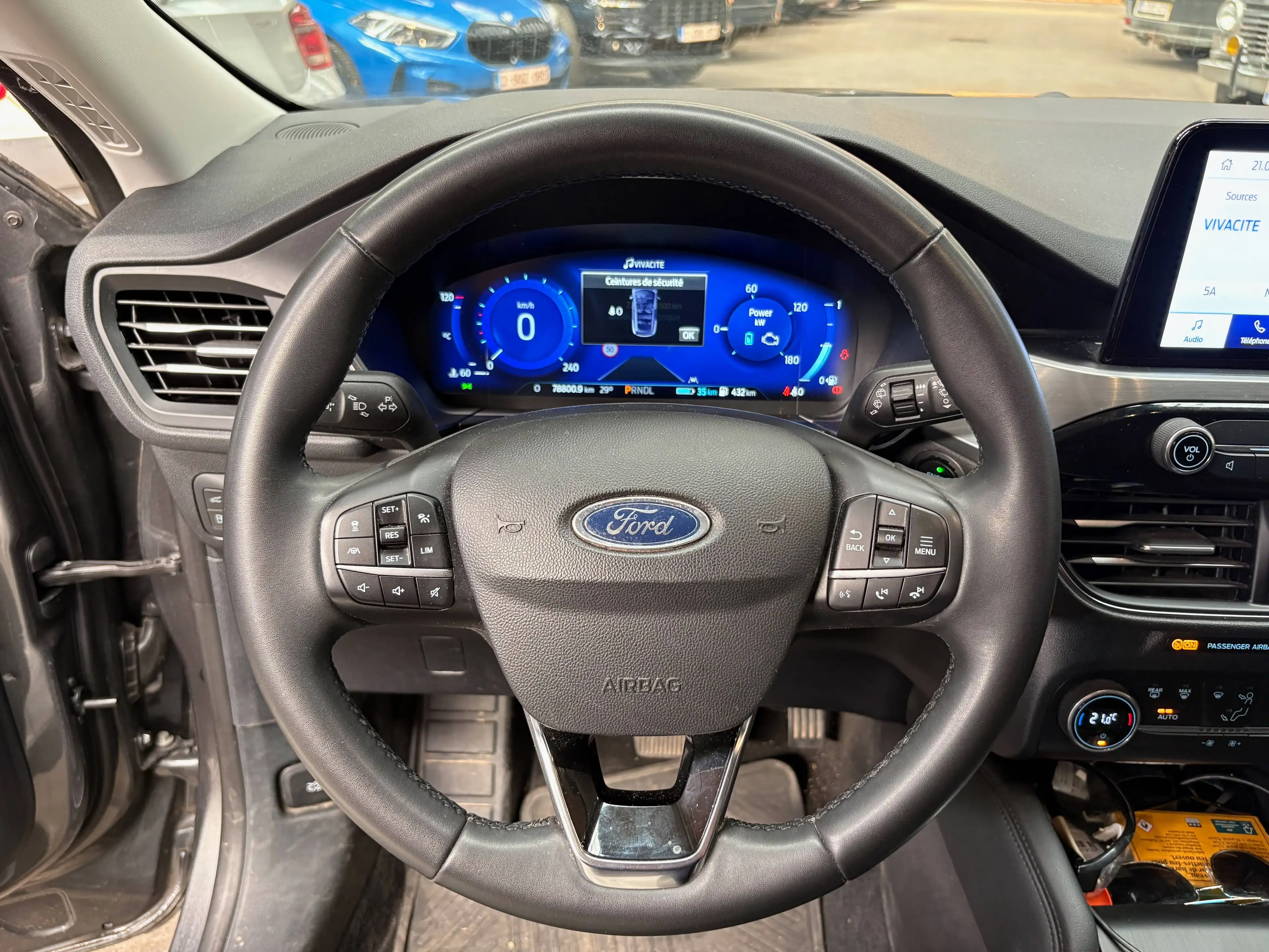 Ford Kuga Kuga PHEV 2.5 EcoBoost FWD Titanium / AUTO / PAR ASSIST / GARANTIE 12 MOIS — photo 15