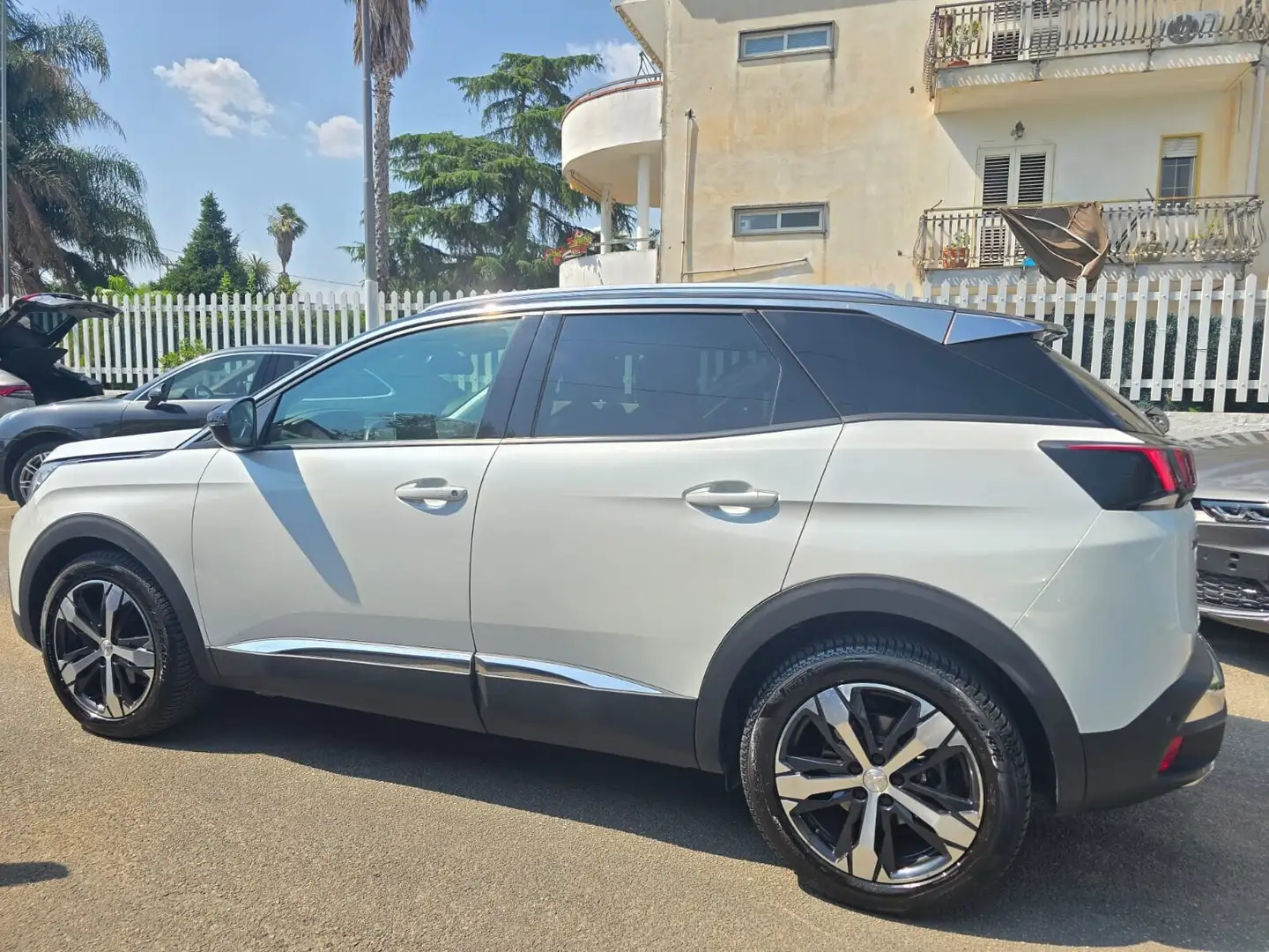 Peugeot 3008 130CV ALLURE SOLI 30.000KM Bianco - 2
