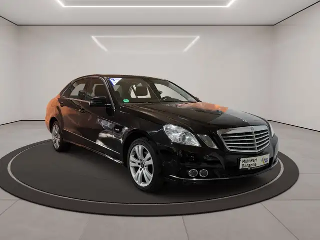 Mercedes-Benz E 200 E Limousine E 200 CGI BlueEfficiency
