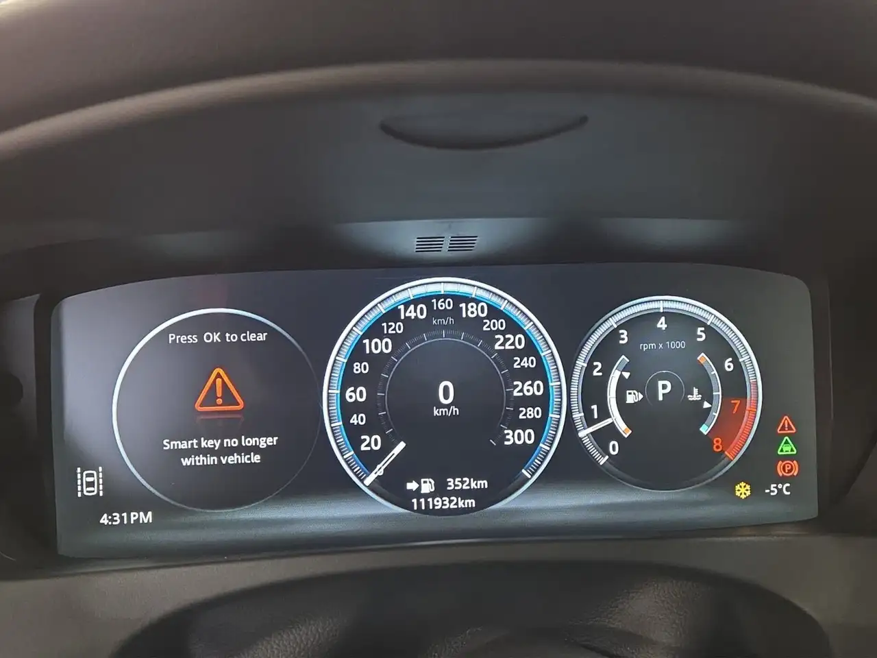 Jaguar F-Pace снимка Jaguar F-Pace