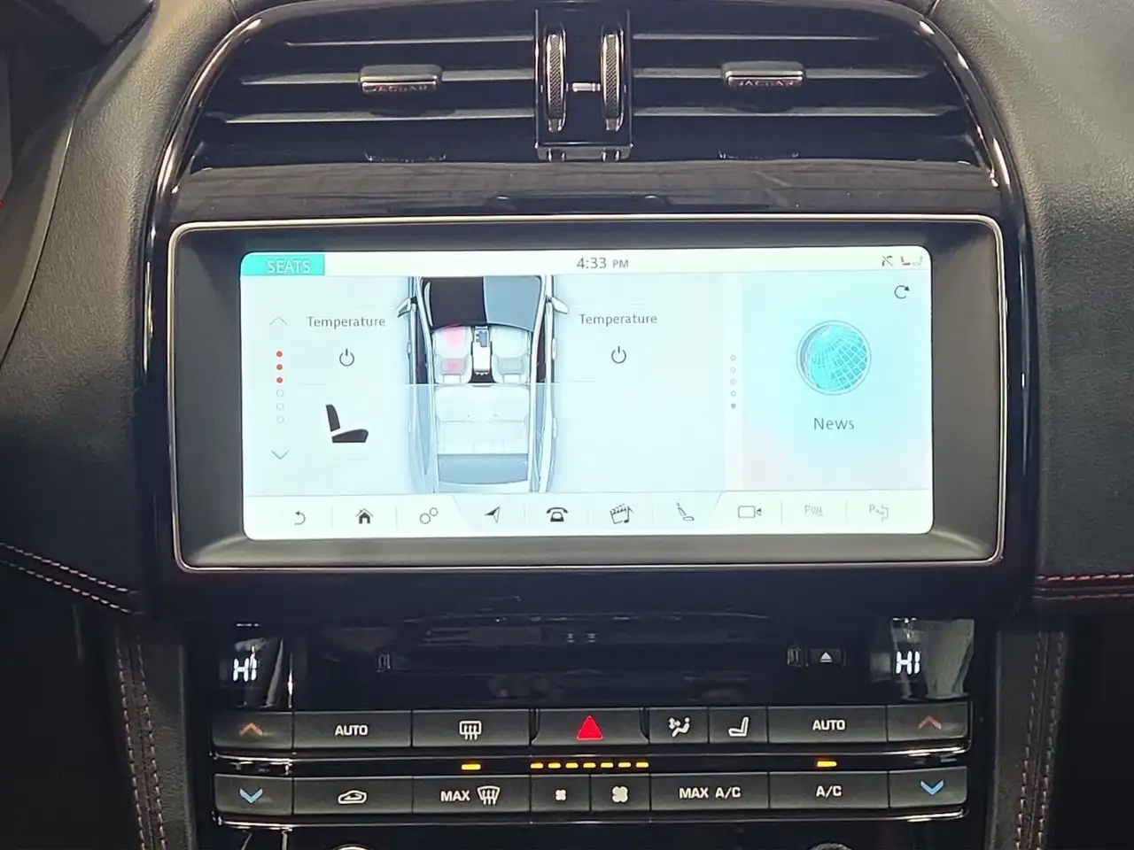 Jaguar F-Pace снимка Jaguar F-Pace