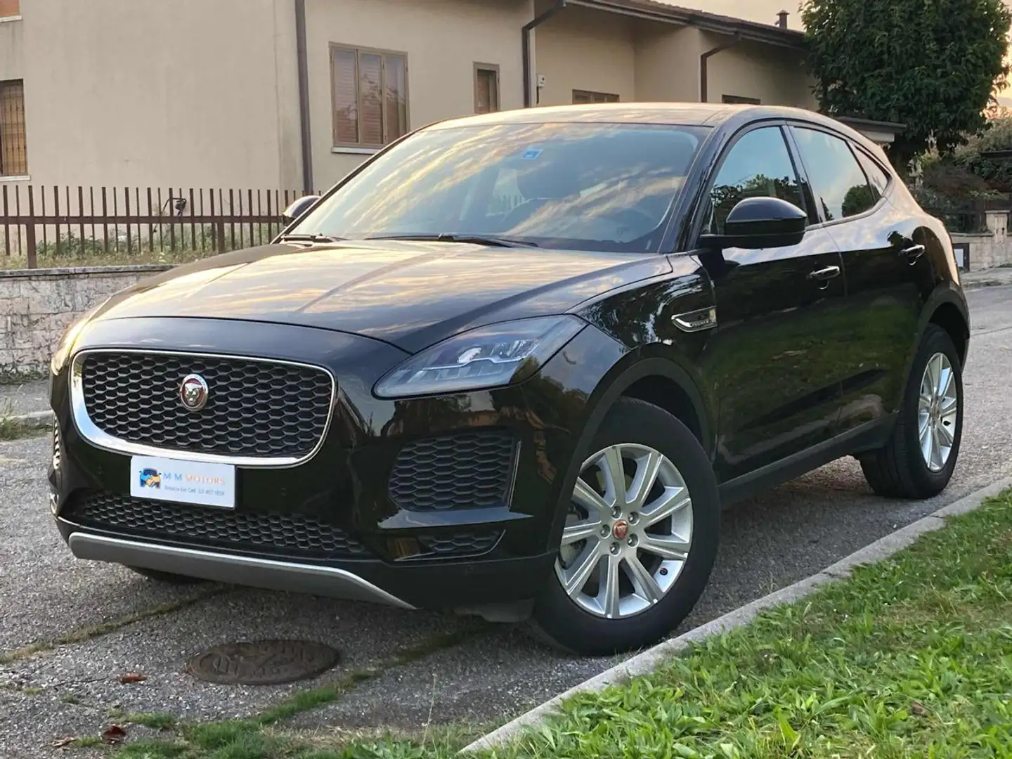 Jaguar E-Pace 2.0D 150 CV AWD aut. i4 Negro - 1