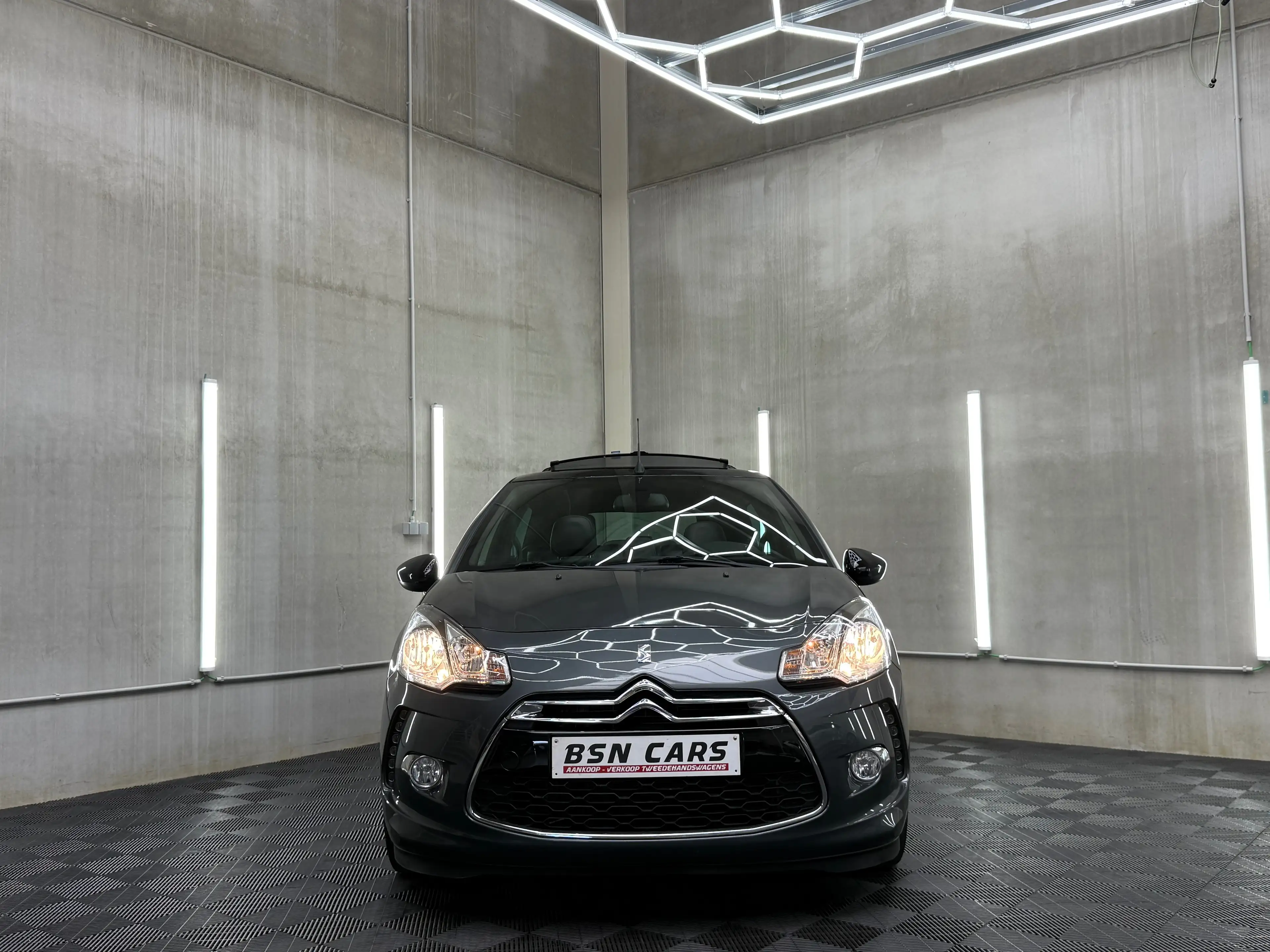 Citroen DS3 CABRIO/LEER/ZETELVERWRMNG/GARANTIE — photo 2