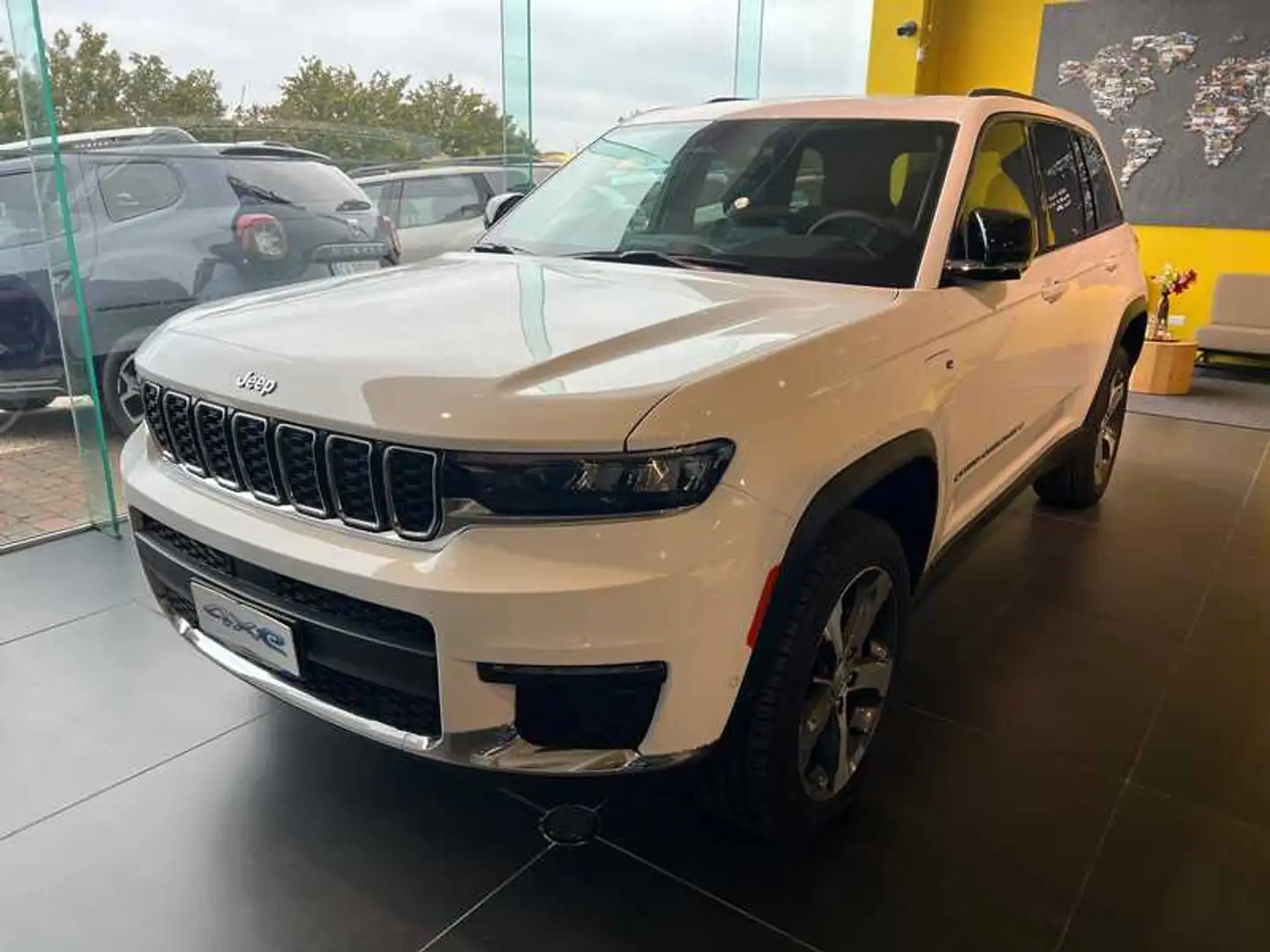 Jeep Grand Cherokee 2.0 atx phev Limited 4xe 380 CV Auto Bianco - 1