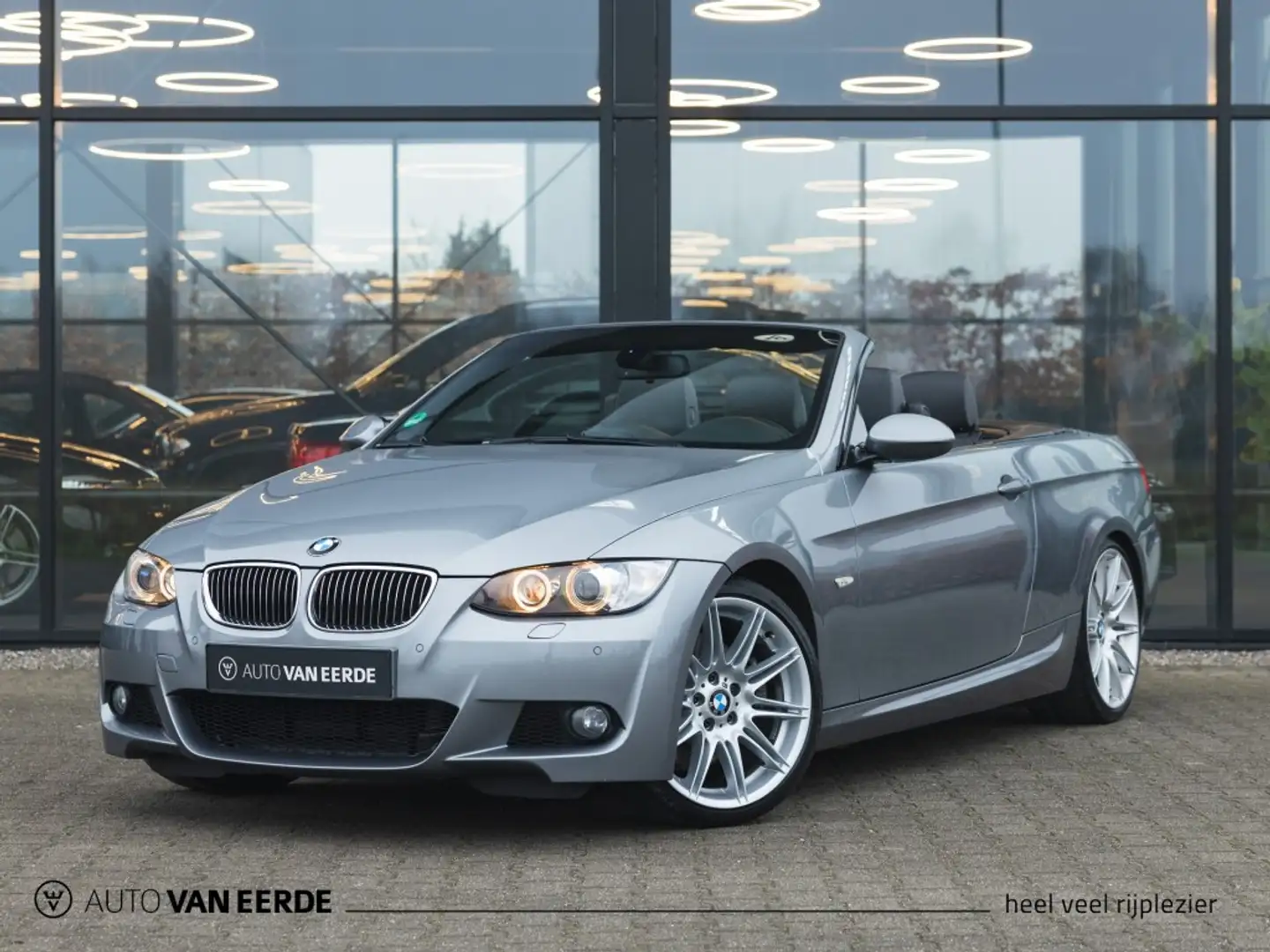 BMW 325 325i Cabrio M-sport Aut. - CIC navi, BTW Grau - 1