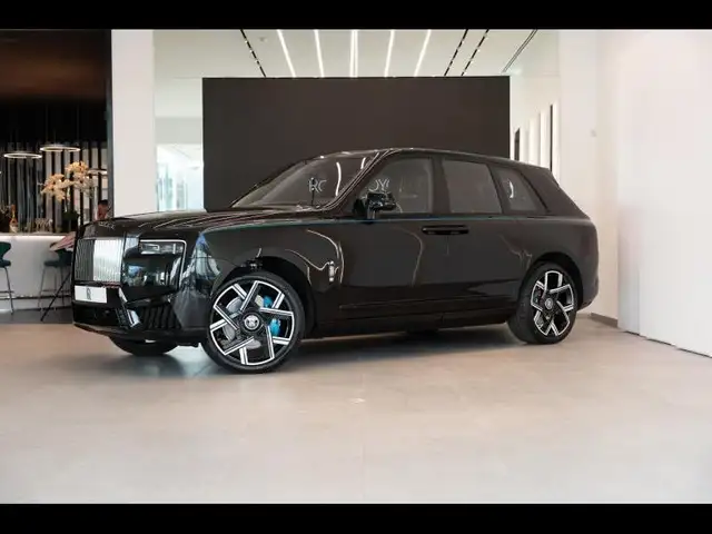 Rolls-Royce Cullinan Black Badge Series II Rolls-Royce Black Badge Cull