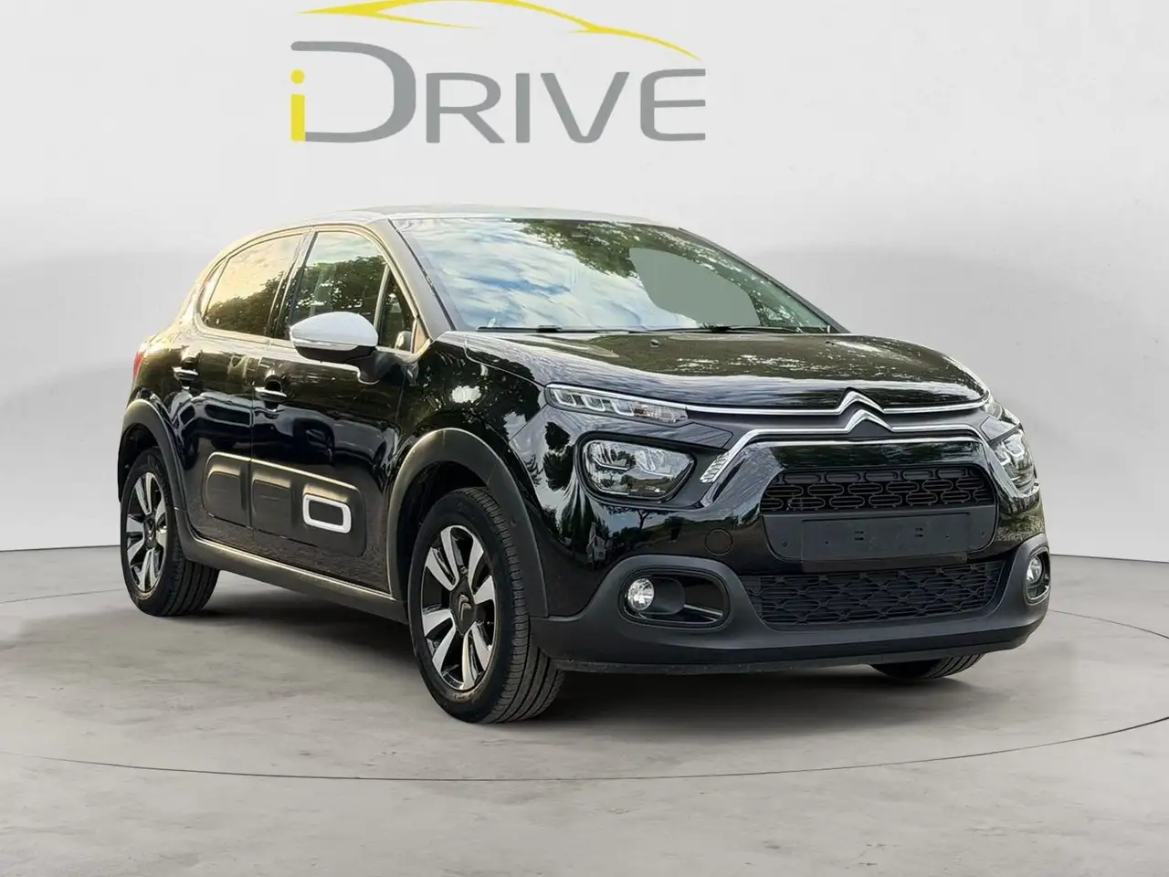 Citroen C3 C3 1.2 Shine 83cv "NERO TETTO bianco “ 2