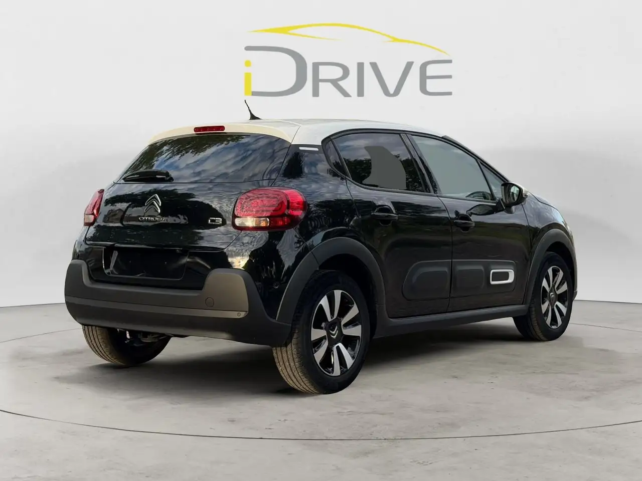 Citroen C3 C3 1.2 Shine 83cv "NERO TETTO bianco “ 5