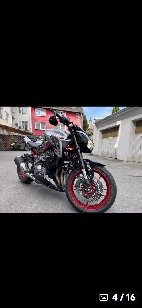 Kawasaki Z 900 Schwarz - 2