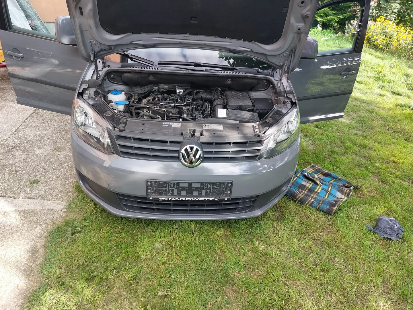 Volkswagen Caddy 1.6 tdi - 2