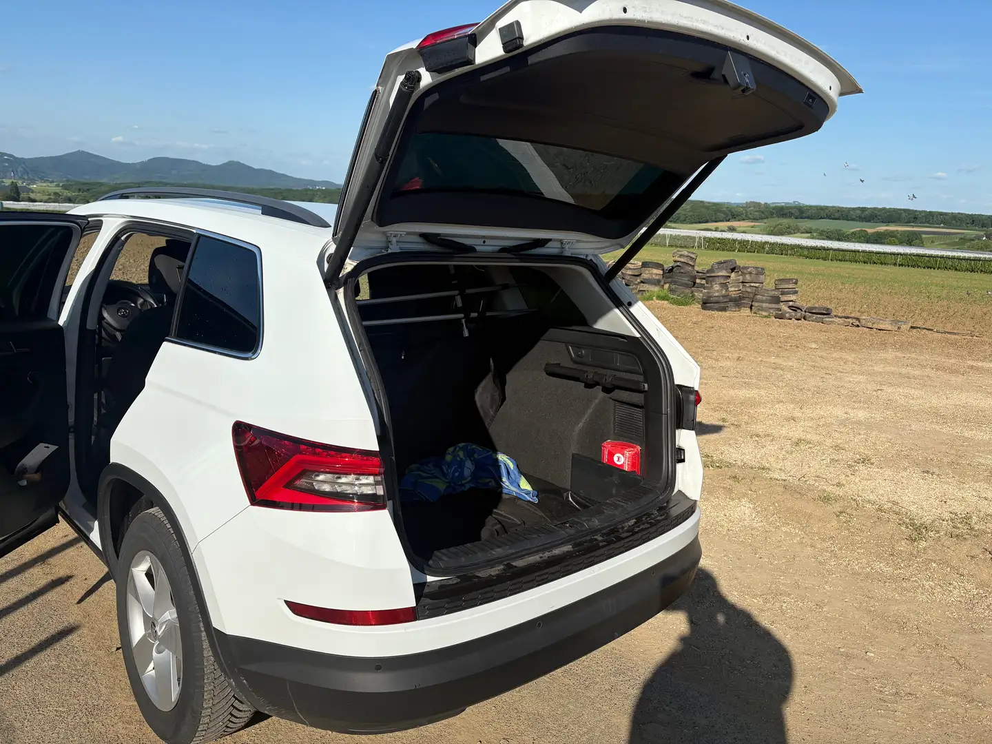 Skoda Kodiaq Kodiaq Diesel 2.0 TDI 4x4 DSG Ambition Biały - 1