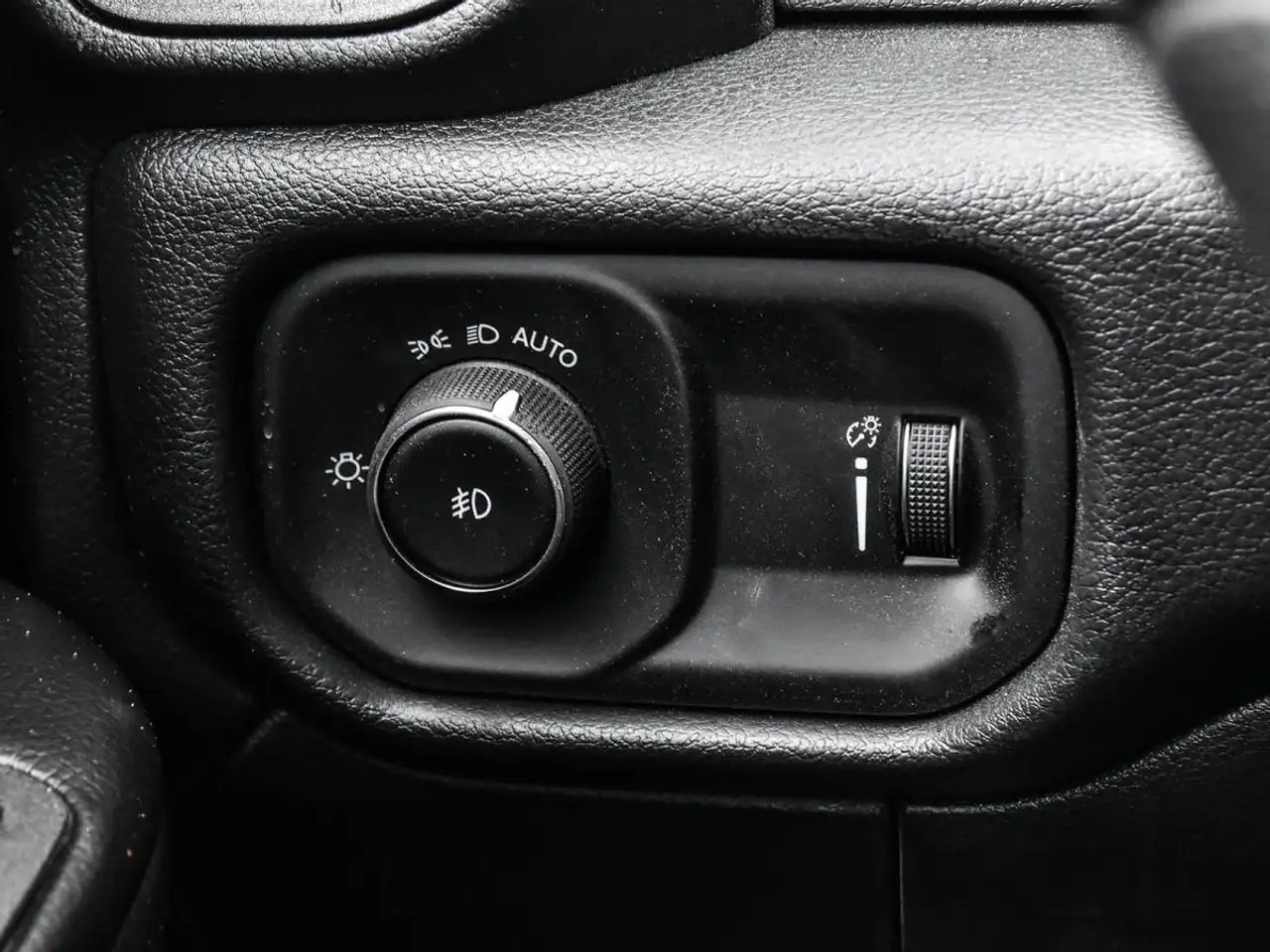 RAM 5500 снимка RAM 5500